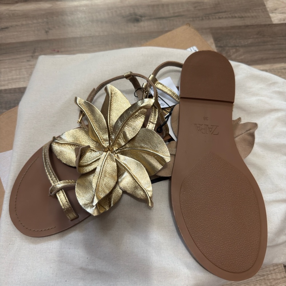 Zara Metallic Gold Women's Sandals BLOGGERES FAVORITE - Picture 9 of 10
